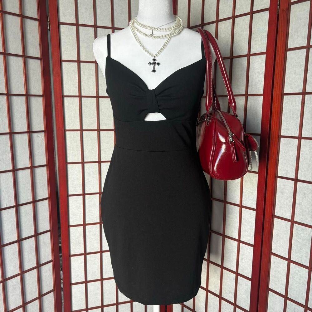 B-darlin Women's Black Bodycon-dresses